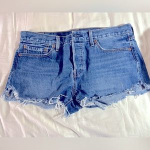 LEVIs Vintage 501 Shorts Size 31
